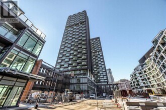 Building Photo - 1 Quarrington Ln
