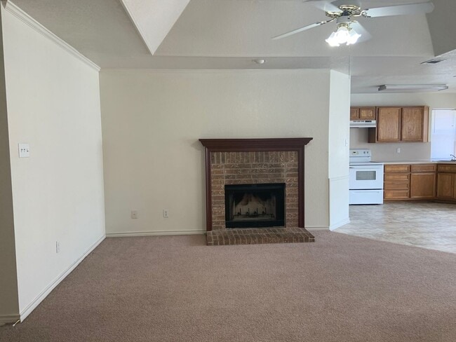 Building Photo - 4611 Chantz Dr. - Call LONGHORN PROPERTIES...