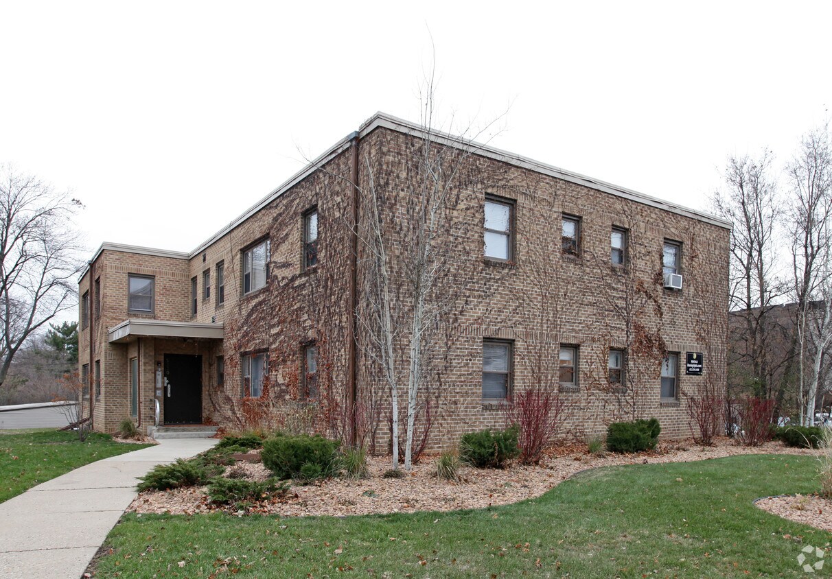 Primary Photo - 5330 France Ave S