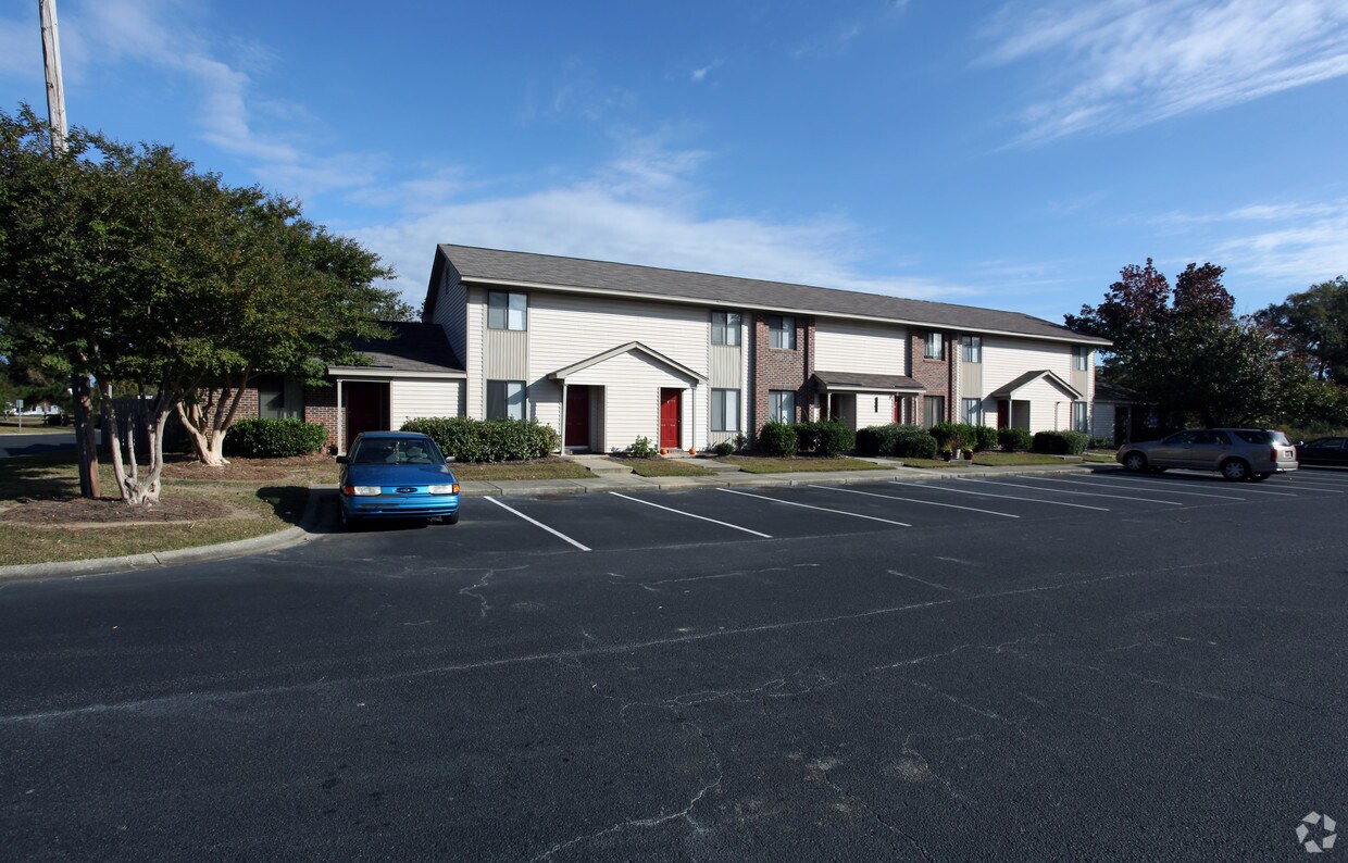 Foto del edificio - Shady Moss Townhouses
