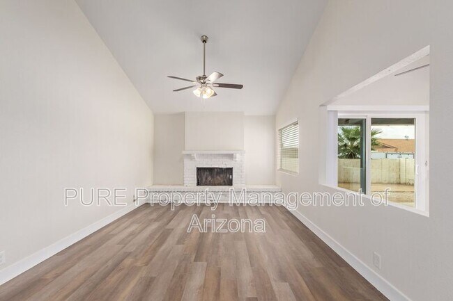 Foto del edificio - 3915 W Thunderbird Rd