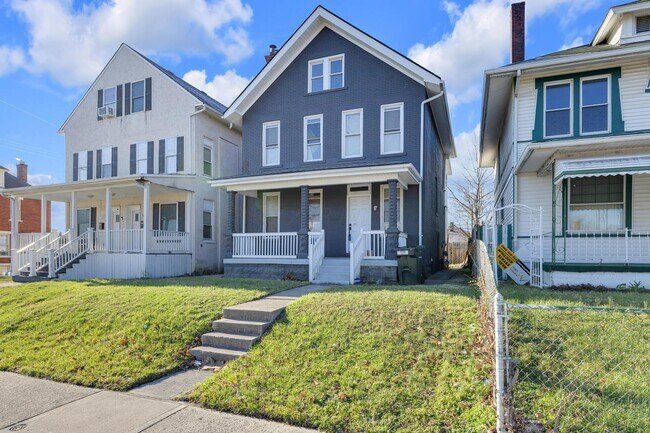 Foto del edificio - 1399 E Long St