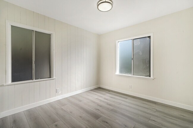 Building Photo - 5441 Berryman Ave