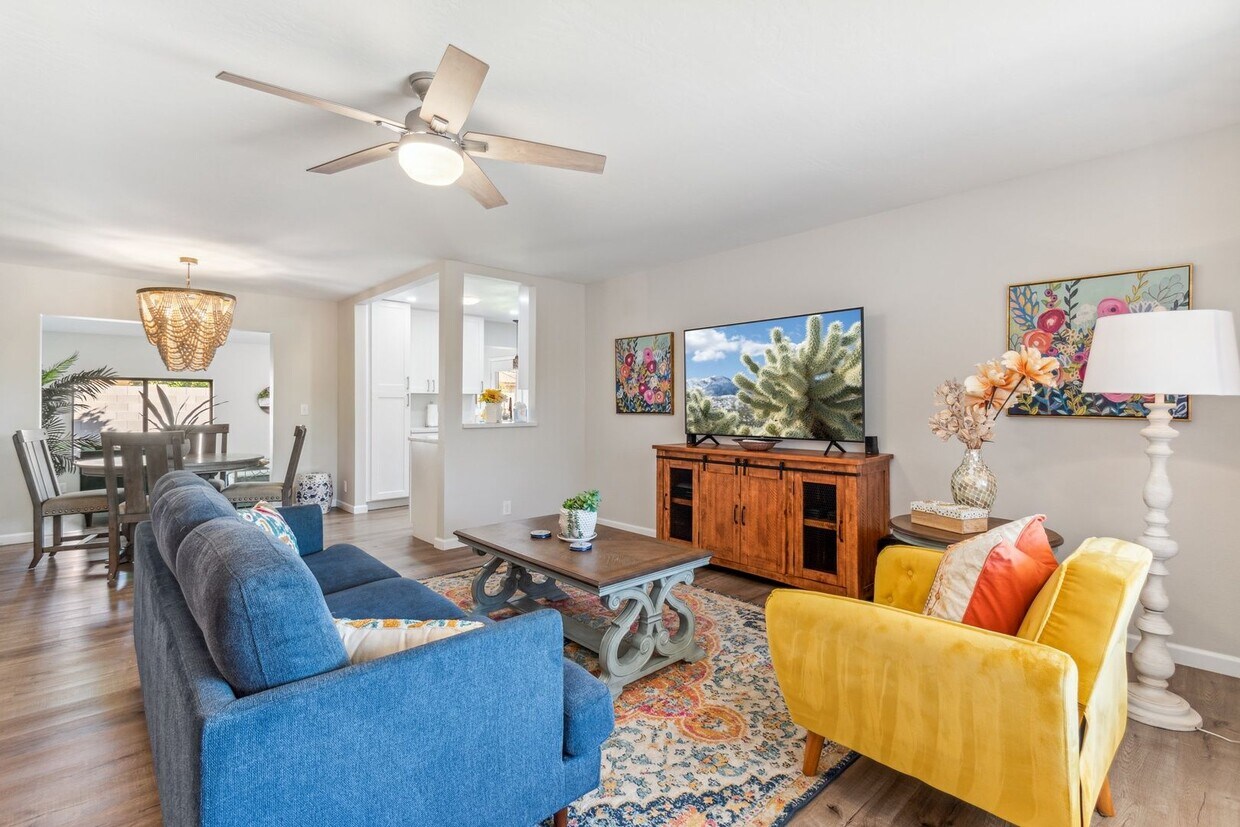 Primary Photo - Updated Mesa Home w/ Community Pool/Spa & ...