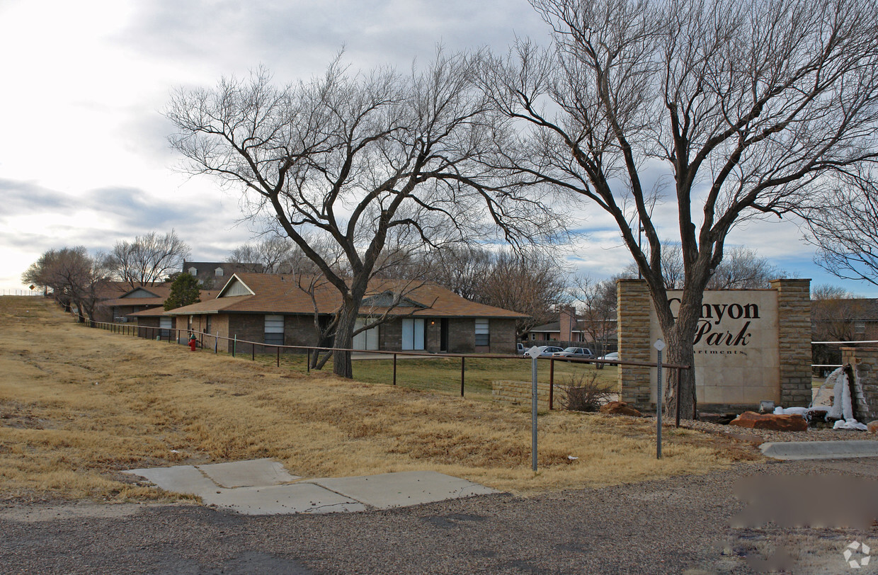 Primary Photo - Canyon Park