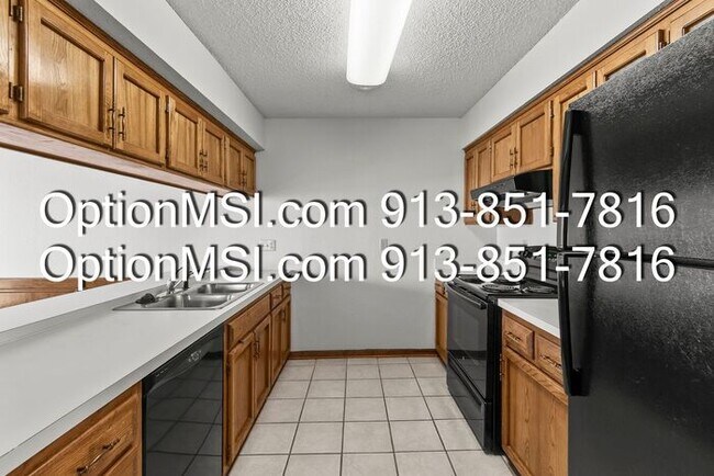 Foto del edificio - Charming & Spacious 2-Bed / 2-Bath Apartment in Gladstone