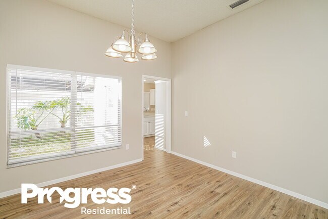 Building Photo - 15155 Nighthawk Dr