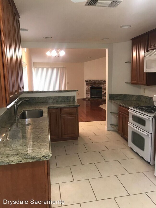 Foto del edificio - 3 br, 2 bath House - 1106 Main Sail Circle