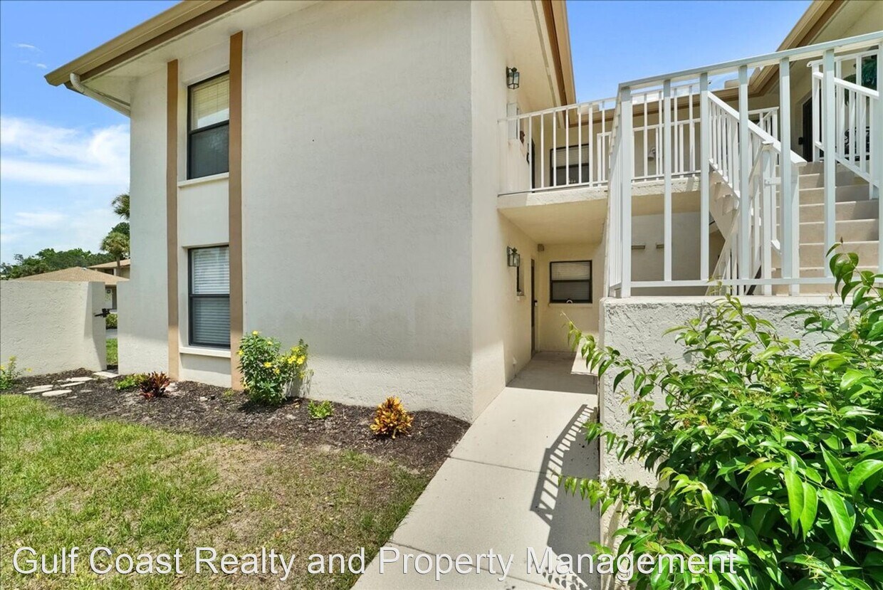 Foto principal - 3 br, 2 bath House - 523 Lake Louise Circl...