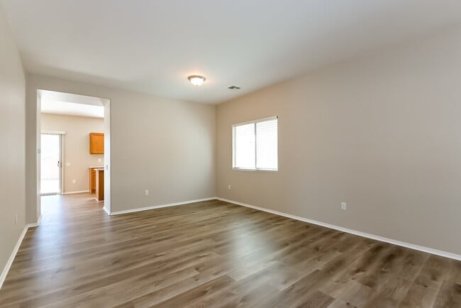 Foto del edificio - 14321 S Via Del Moro