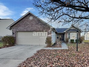 Building Photo - 220 Longview Bend