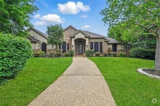 Building Photo - 1001 Niagara Falls Dr