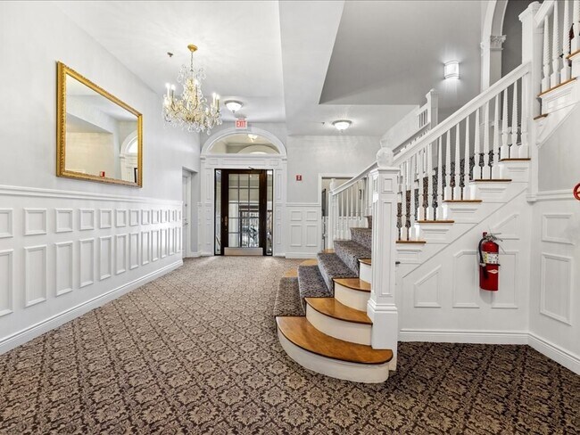 Foto del edificio - 10 Charlesgate E