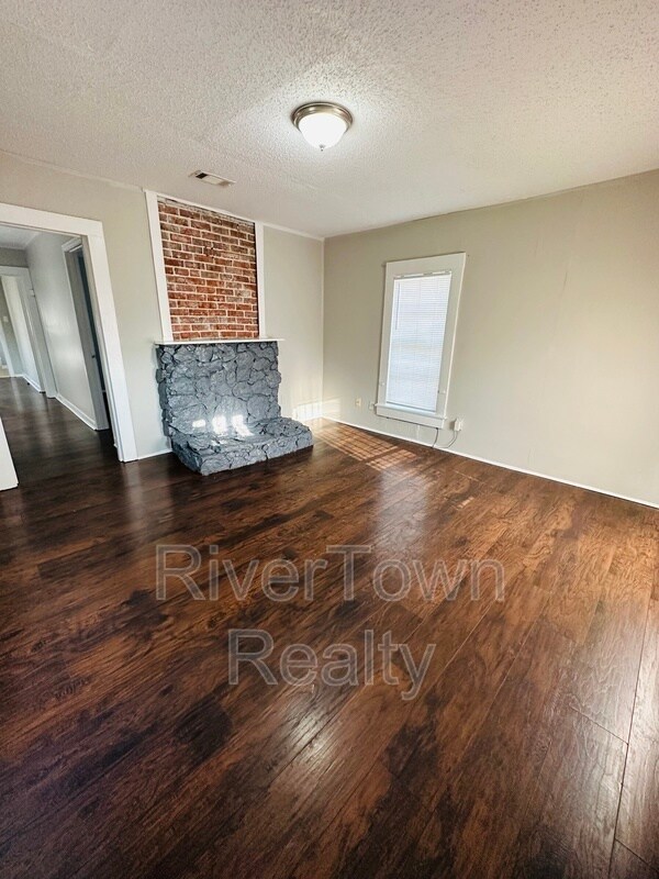 Foto del edificio - 857 Hanley St