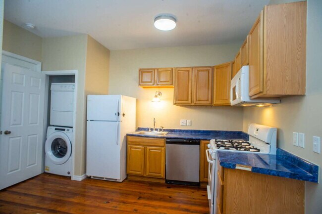 Foto del edificio - 1201 E Huntsville Rd