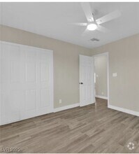 Building Photo - 525 Wyatt Ave