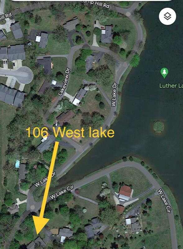 Foto del edificio - 106 W Lake Dr