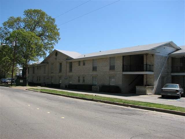 Foto del edificio - The Gardens Apartments
