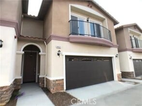 Building Photo - 4432 Lilac Cir