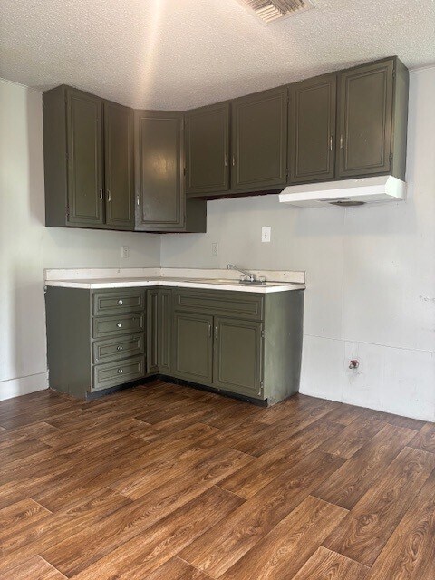 Foto del edificio - 302 Hilltop Cir