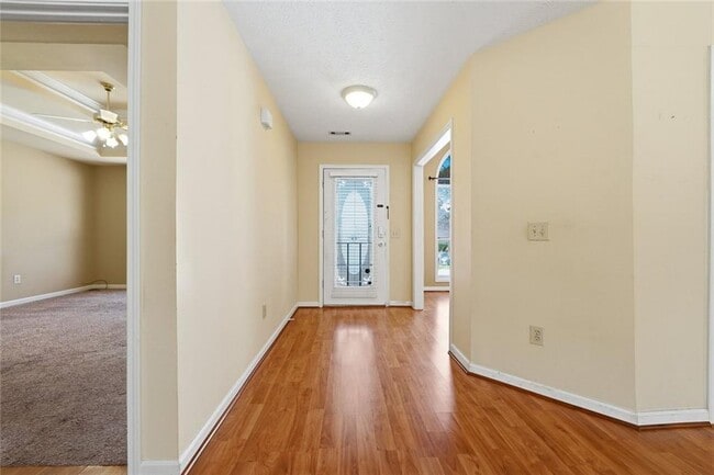 Foto del edificio - 2600 Avalon Pl