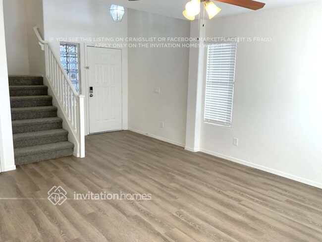 Building Photo - 12855 W Alvarado Rd