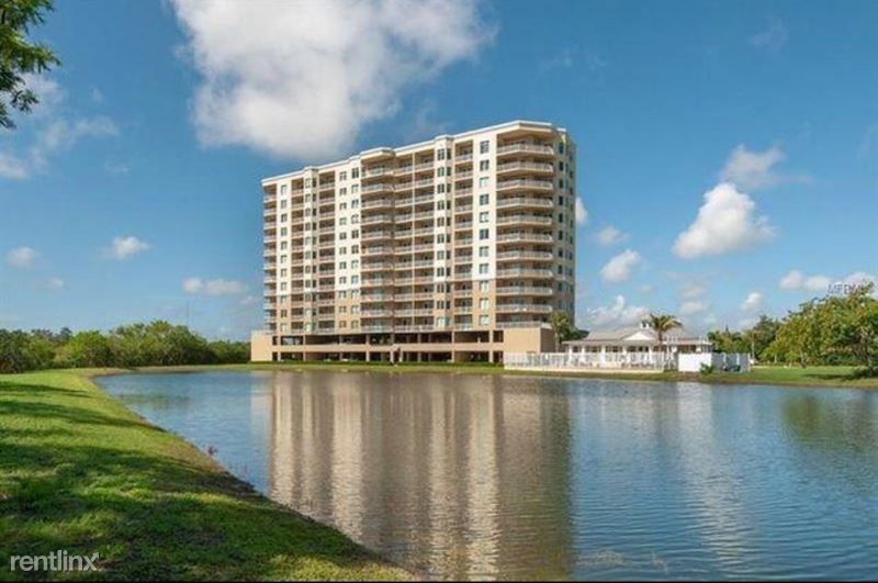 Foto principal - 10851 Mangrove Cay Ln NE