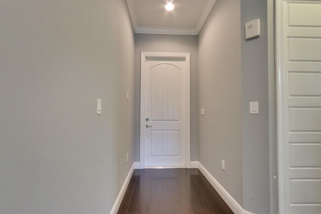 Building Photo - 2611 Frederick Blvd