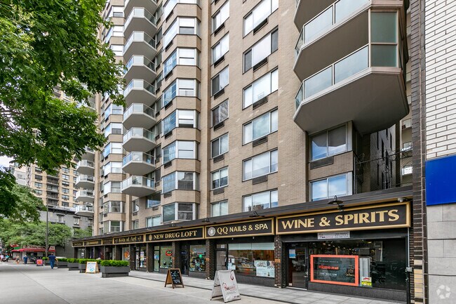 Foto del edificio - 1408-1418 Second Ave