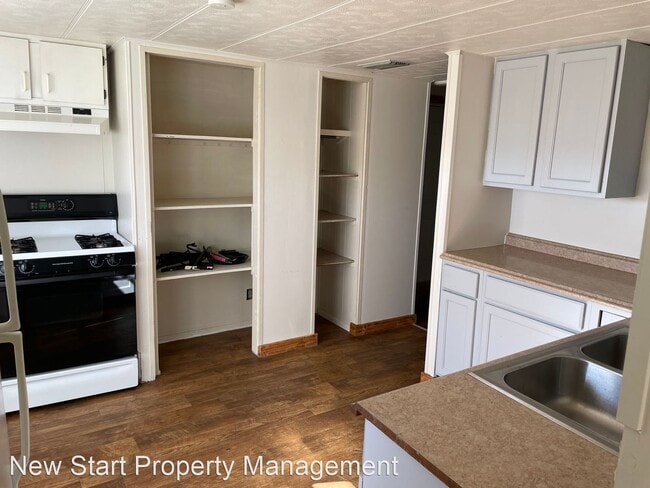 Building Photo - 3 br, 2 bath House - 33882 State Rd 62 Blu...