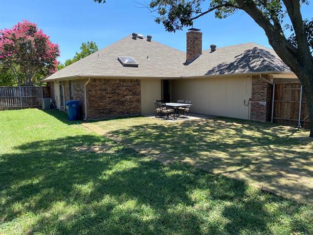 Foto del edificio - 331 Aspenway Dr