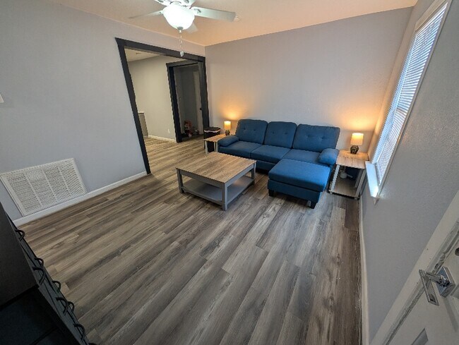 Foto del edificio - 1404 Wood St