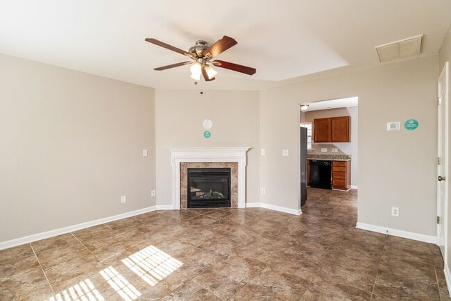 Foto del edificio - 3 Sherbourne Ct