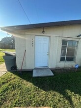 Building Photo - 1354-1354 Stuart Dr