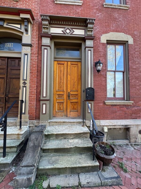 Foto del edificio - 1339 W North Ave