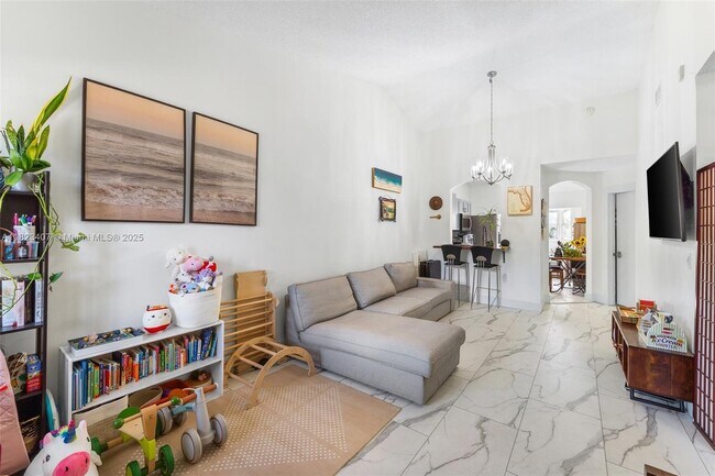 Foto del edificio - 2140 NW 78th Ave