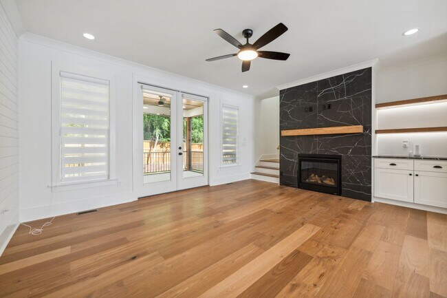 Foto del edificio - Stunning New Build – 4BR/2.5BA with High-E...