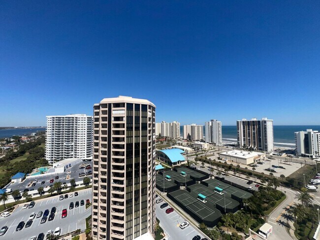 Building Photo - Ocean View Condo 2 Bedroom 2 Bathrooms