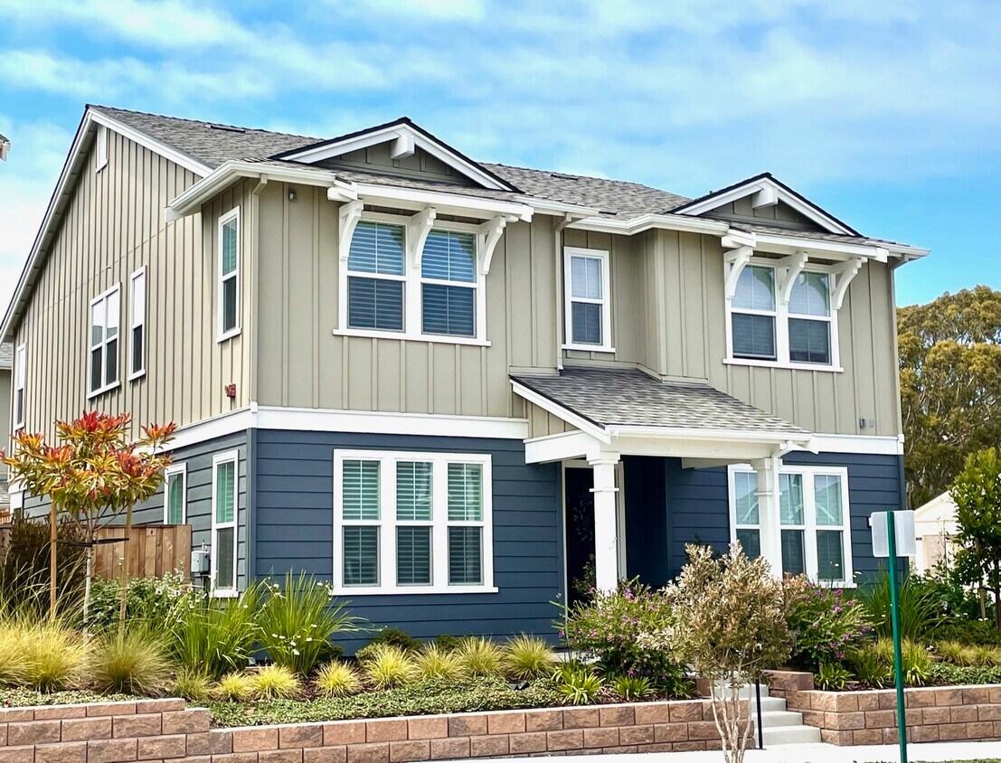 Foto principal - 2721 3rd Ave