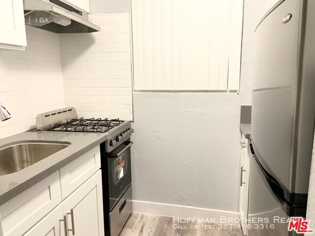 Building Photo - 4052 W El Segundo Blvd