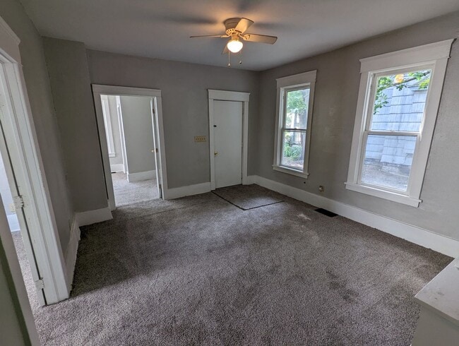 Building Photo - Land Contract Opportunity – $89,900 with j...