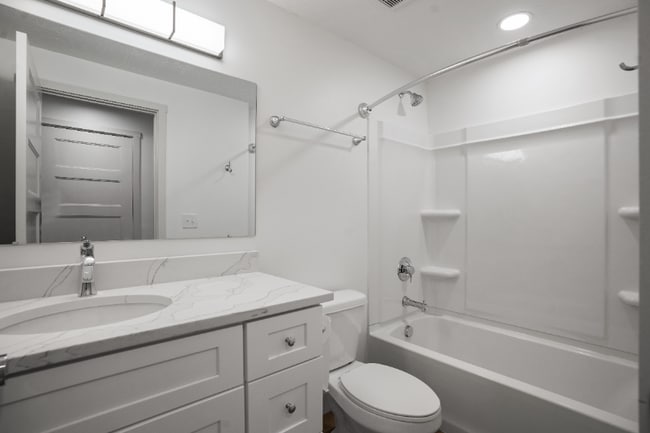 Building Photo - 967 W Coral Charm Wy