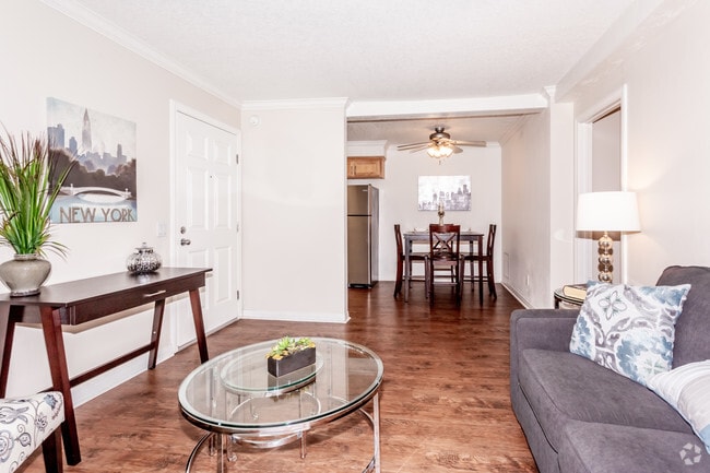 Interior Photo - Highland Pinetree Apartments