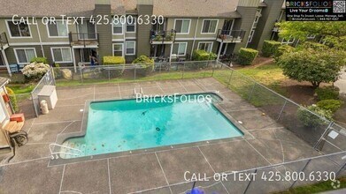 Building Photo - 820 Cady Rd