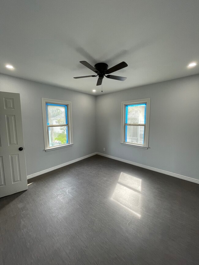 Foto del edificio - 2504 2nd Ave S