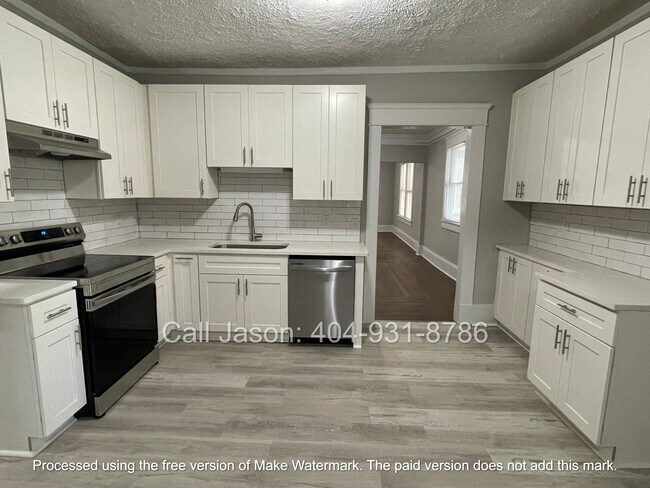 Foto del edificio - 916 Cascade Rd SW