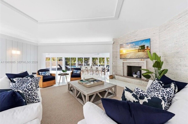 Building Photo - 1025 Belle Meade Island Dr