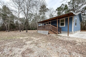 Building Photo - 52 -C Hank Benge Rd