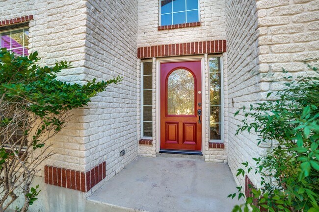 Building Photo - BEAUTIFUL 4-BEDROOM HOME ON 0.5-ACRES IN PARKLANDS NEIGHBORHOOD