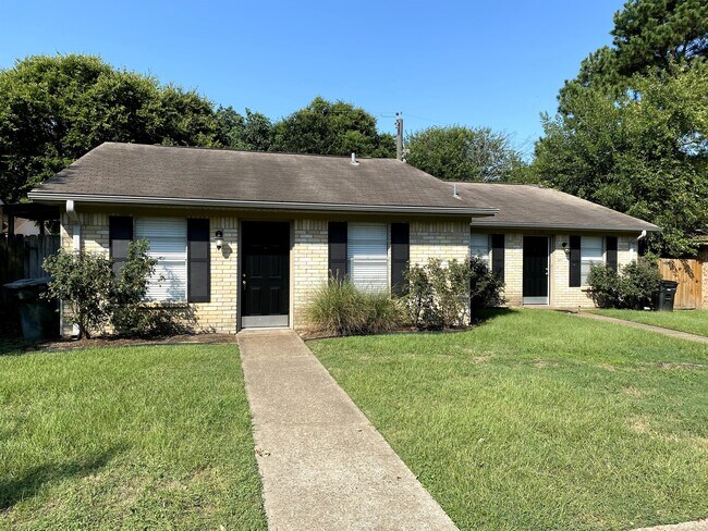 Building Photo - 3324 Bluestem Cir